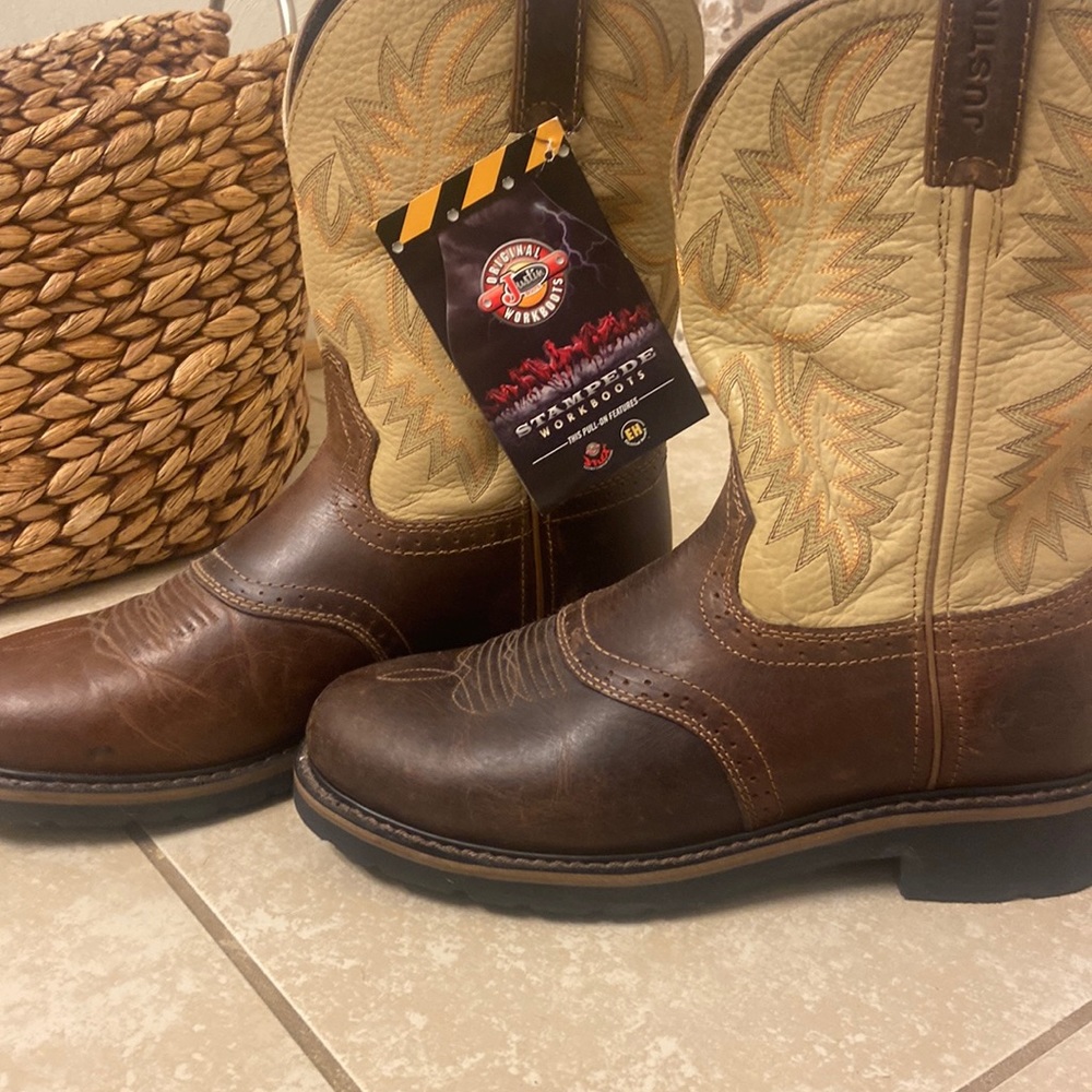 New Justin Boots